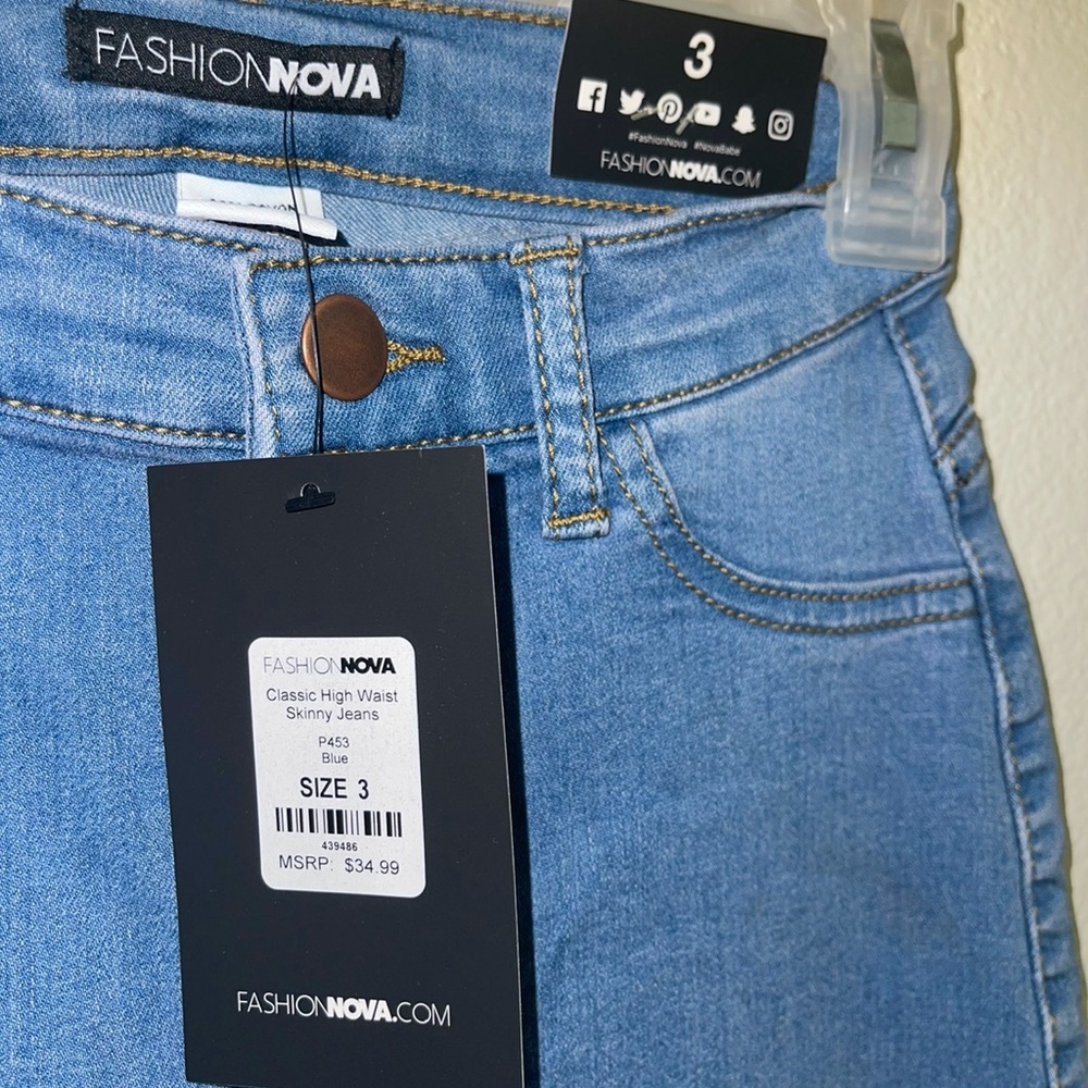 Skinny jeans